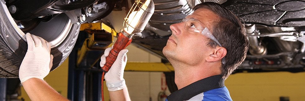 Car Dealer in Shiloh, IL, Parts Department Picture - Auffenberg Volkswagen