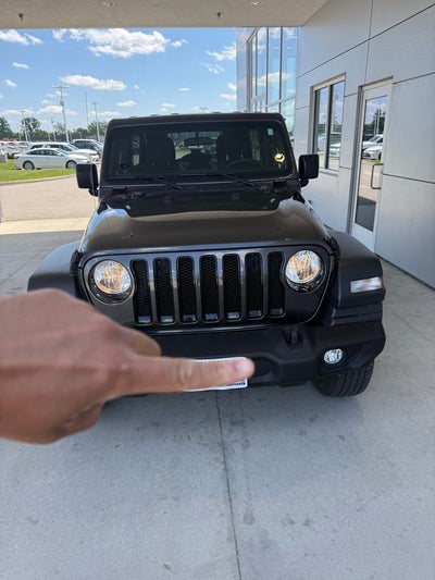 2023 Jeep Wrangler Sport