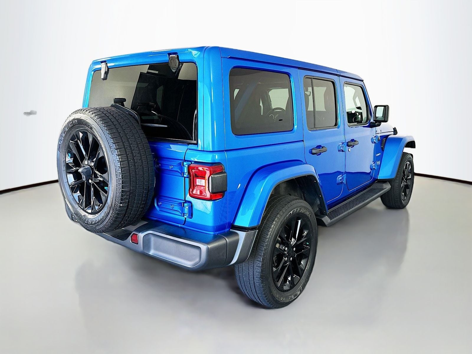 2022 Jeep Wrangler 4xe Unlimited Sahara 4x4