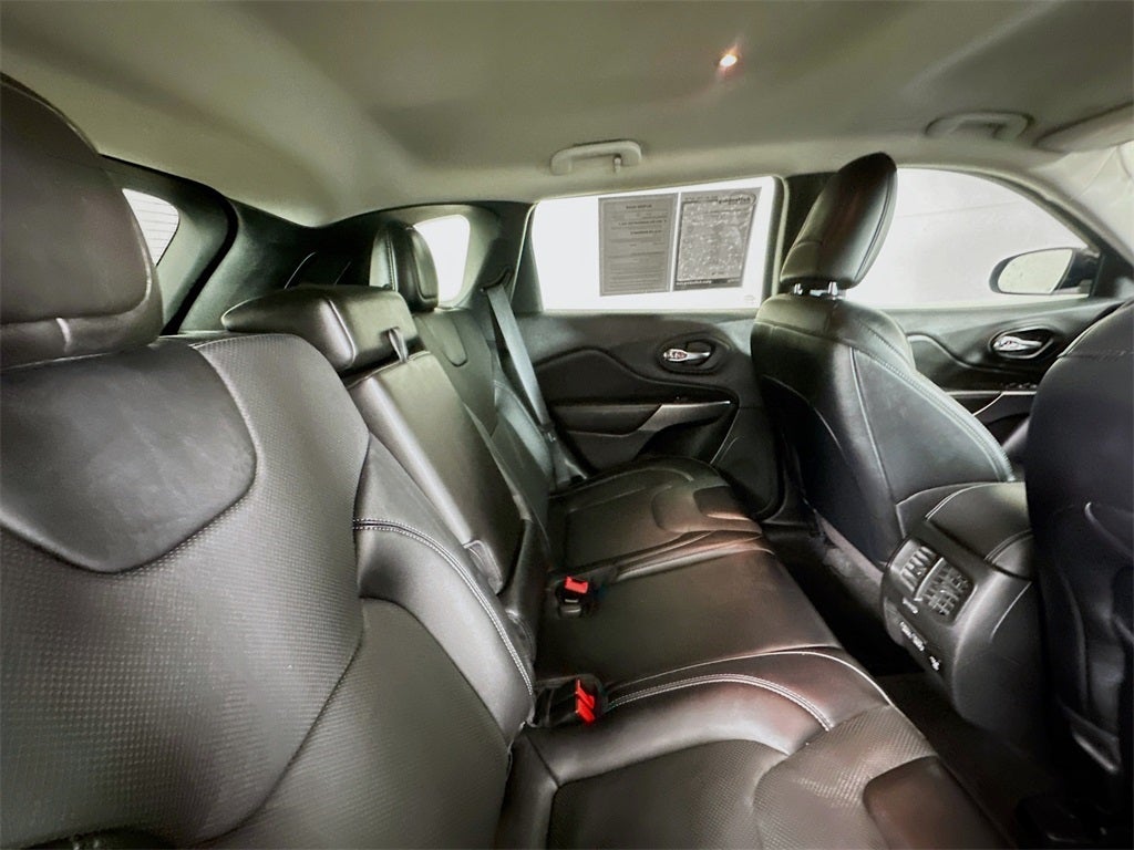 2022 Jeep Cherokee Latitude Lux 4x4