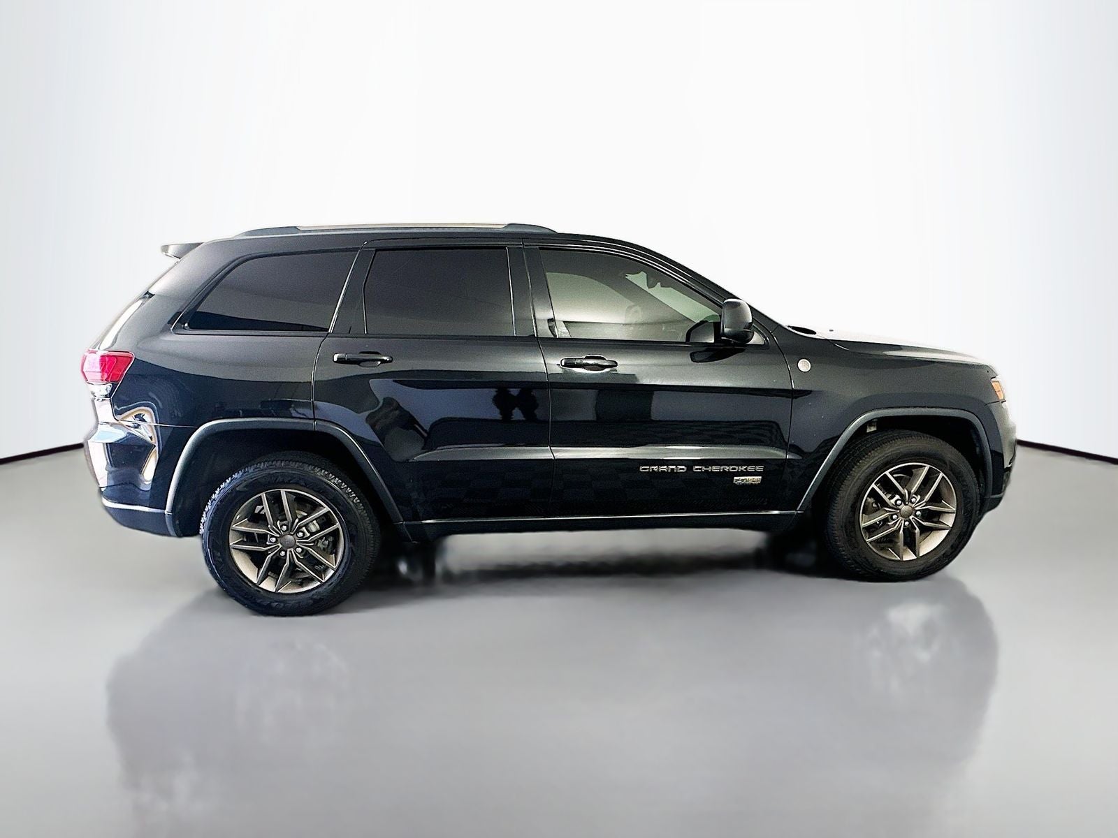 2016 Jeep Grand Cherokee 75th Anniversary