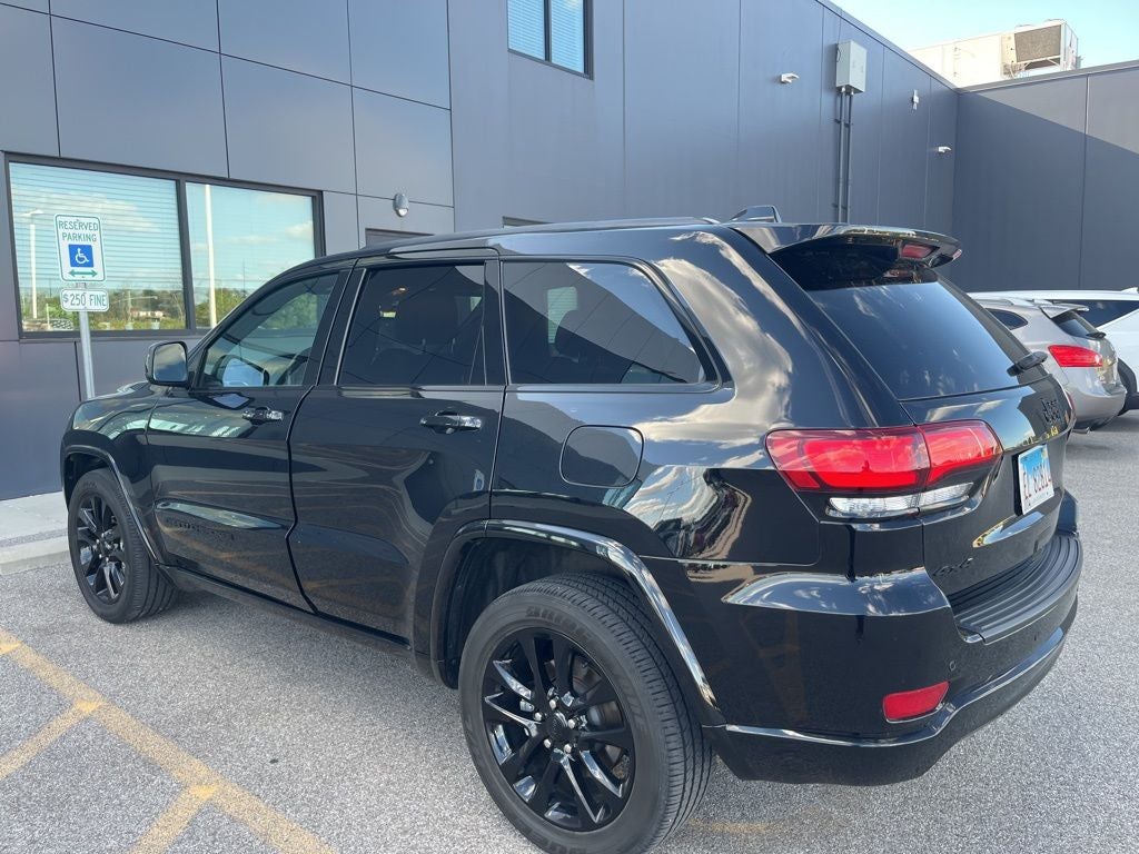2021 Jeep Grand Cherokee Laredo X 4x4