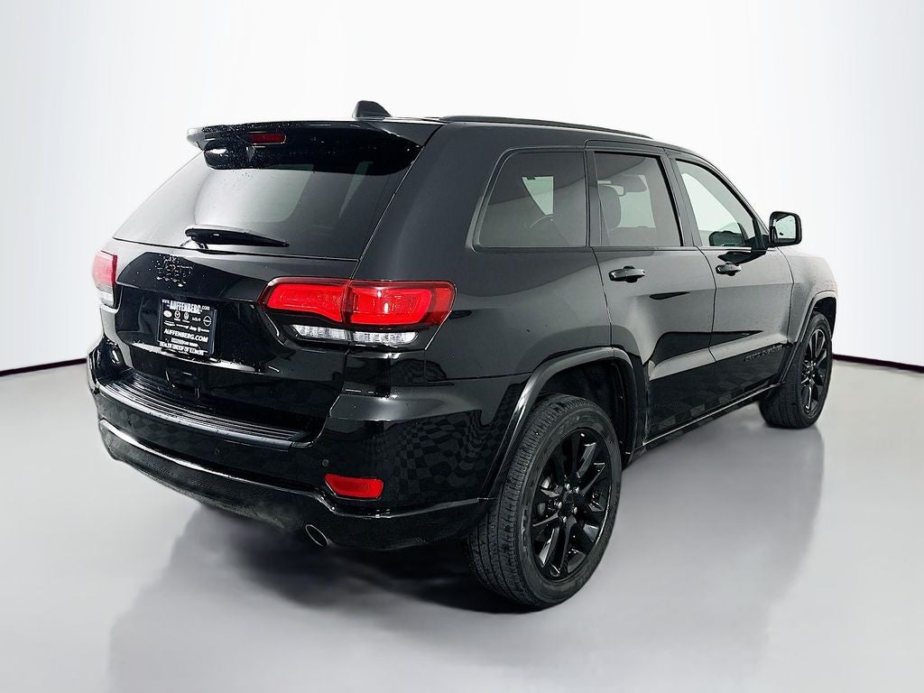 2021 Jeep Grand Cherokee Laredo X 4x4