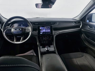 2023 Jeep Grand Cherokee Laredo 4x4