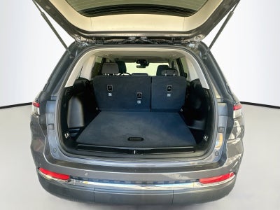 2023 Jeep Grand Cherokee Laredo 4x4
