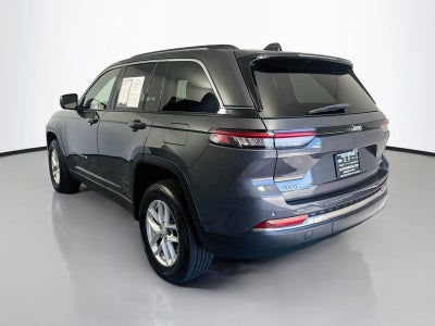 2023 Jeep Grand Cherokee Laredo 4x4