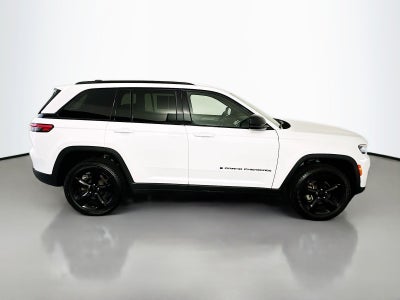 2023 Jeep Grand Cherokee Altitude 4x4