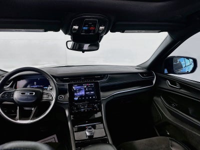 2023 Jeep Grand Cherokee L Altitude 4x2