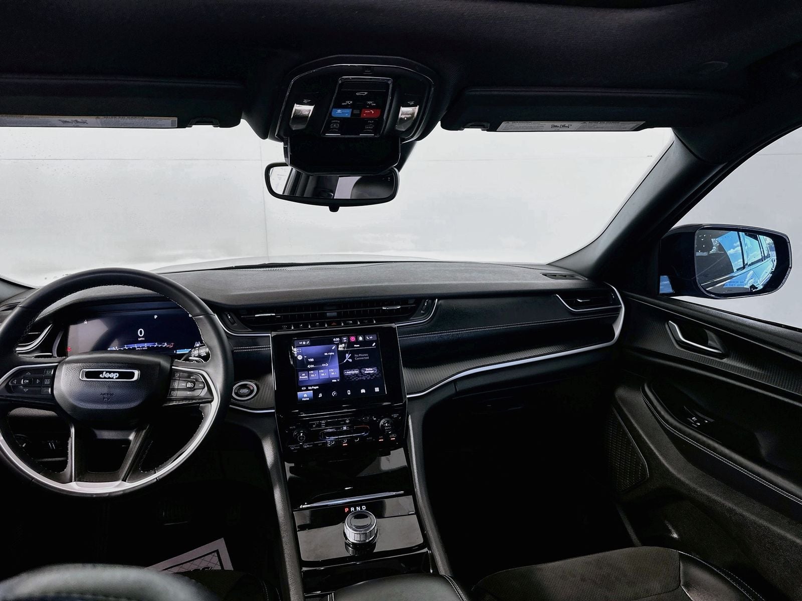 2023 Jeep Grand Cherokee L Altitude 4x2