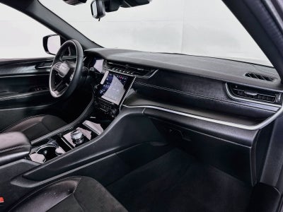 2023 Jeep Grand Cherokee L Altitude 4x2