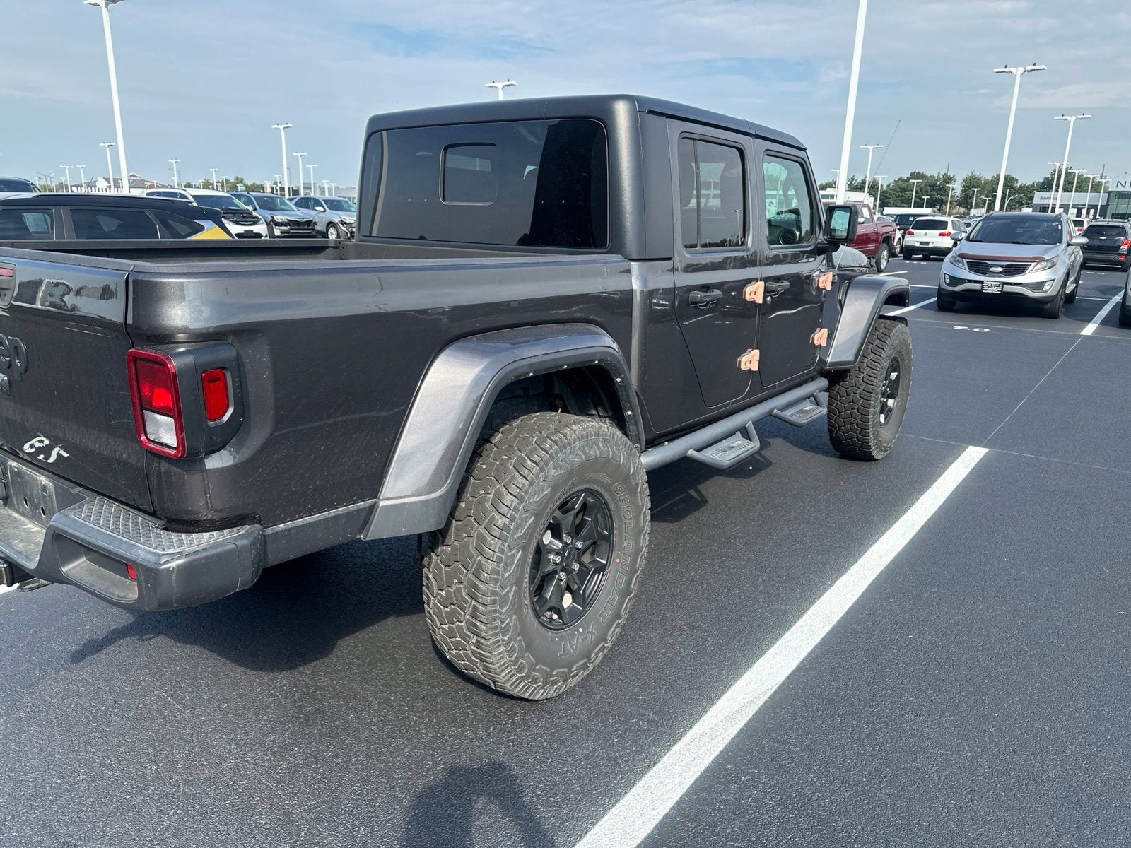 2021 Jeep Gladiator Willys 4x4