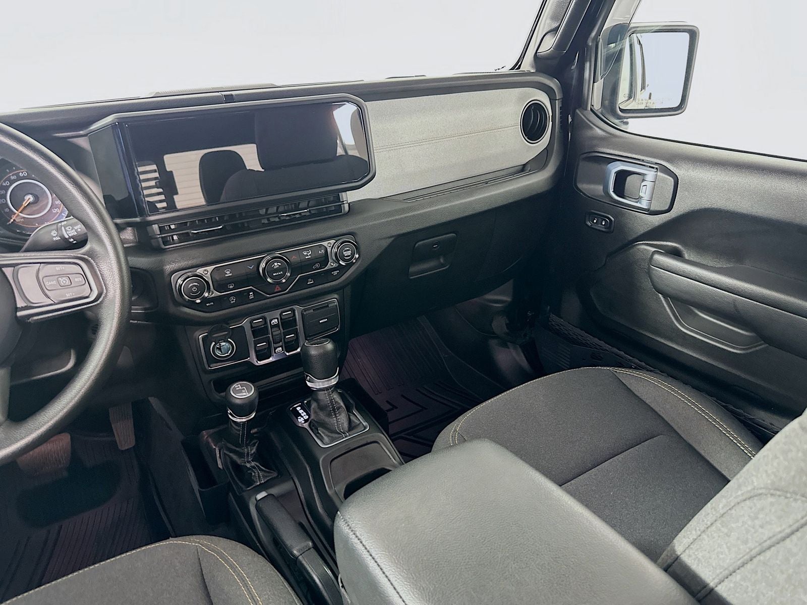 2025 Jeep Gladiator Nighthawk