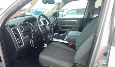 2017 RAM 1500 Big Horn Crew Cab 4x4 5'7' Box