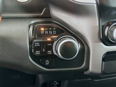 2022 RAM 1500 Big Horn Crew Cab 4x4 5'7' Box