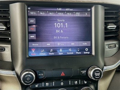 2019 RAM 1500 Laramie Crew Cab 4x4 5'7' Box