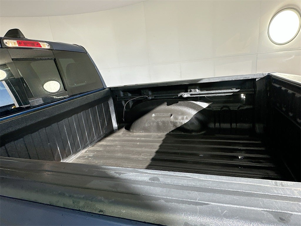 2019 RAM 1500 Laramie Crew Cab 4x4 5'7' Box