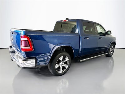 2019 RAM 1500 Laramie Crew Cab 4x4 5'7' Box