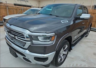 2019 RAM 1500 Laramie Crew Cab 4x4 5'7' Box