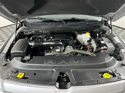 2020 RAM 1500 Laramie Crew Cab 4x4 5'7' Box