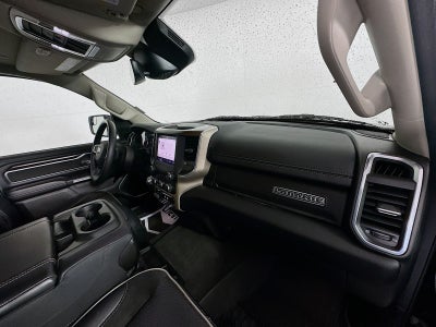 2022 RAM 1500 Laramie Crew Cab 4x4 5'7' Box