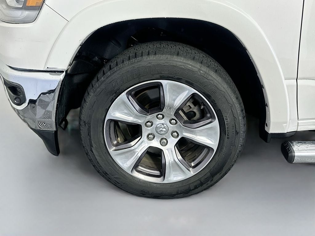 2019 RAM 1500 Laramie Crew Cab 4x4 5'7' Box