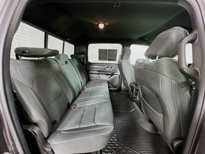2021 RAM 1500 Big Horn Crew Cab 4x4 6'4' Box