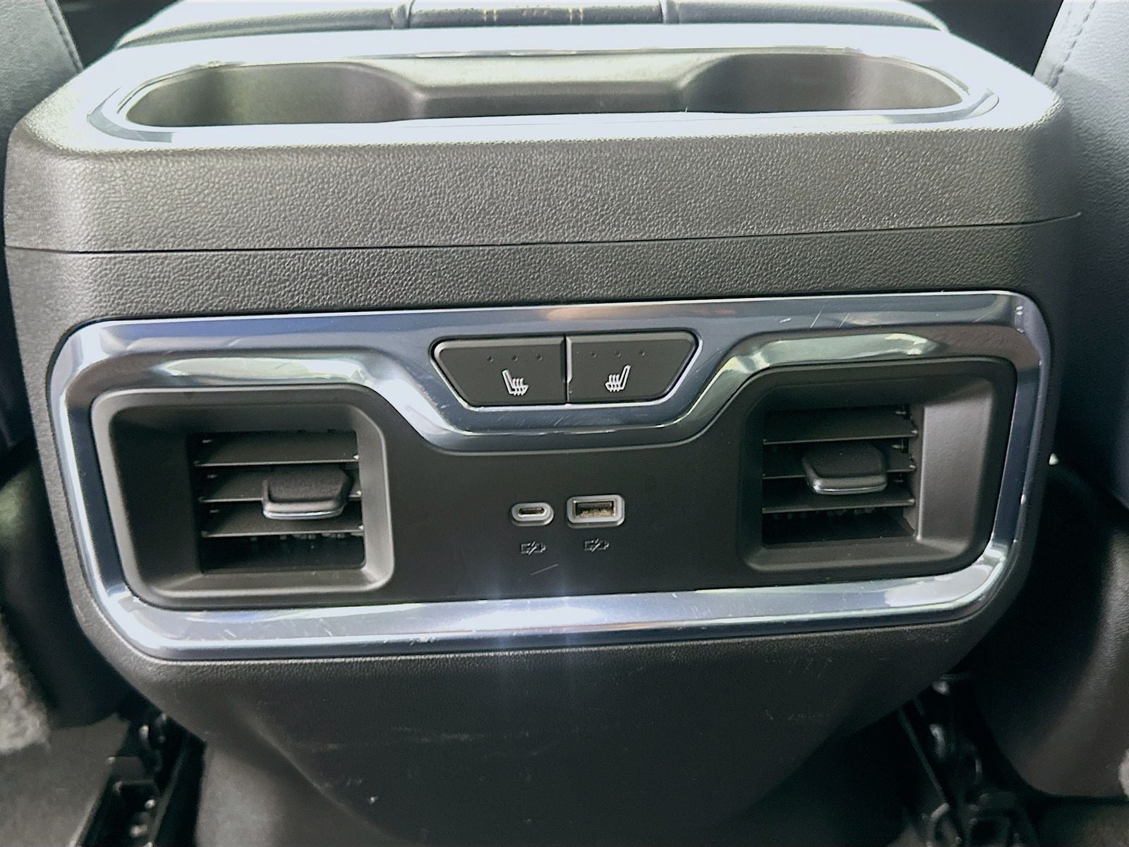 2022 Chevrolet Silverado 1500 4WD Crew Cab Short Bed High Country
