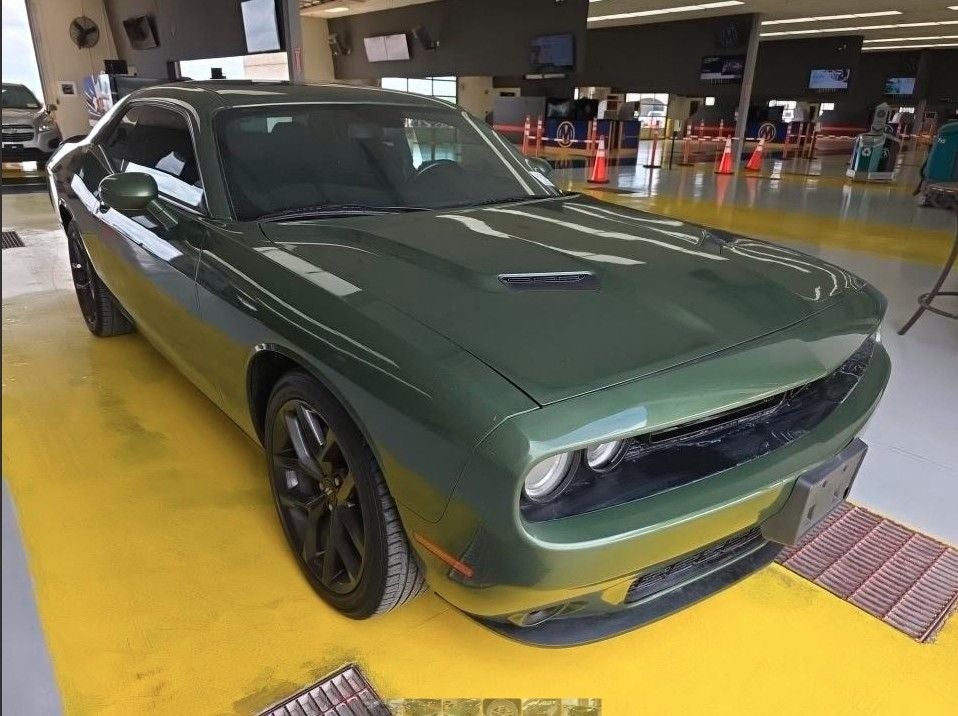 2021 Dodge Challenger SXT