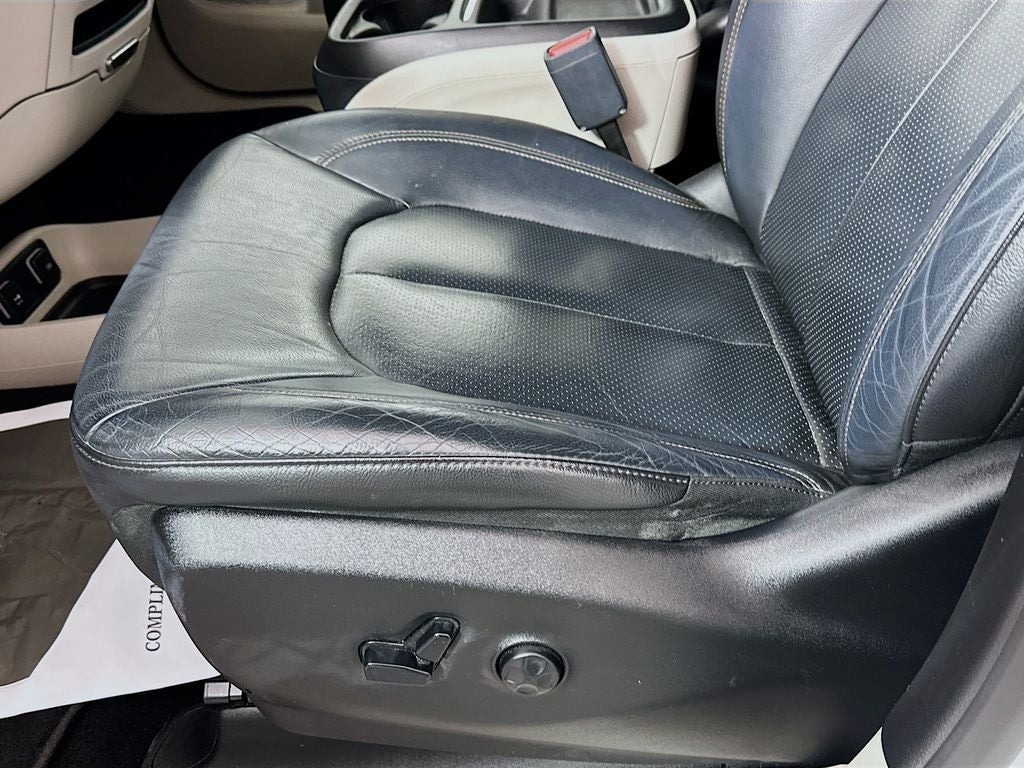 2019 Chrysler Pacifica Touring L