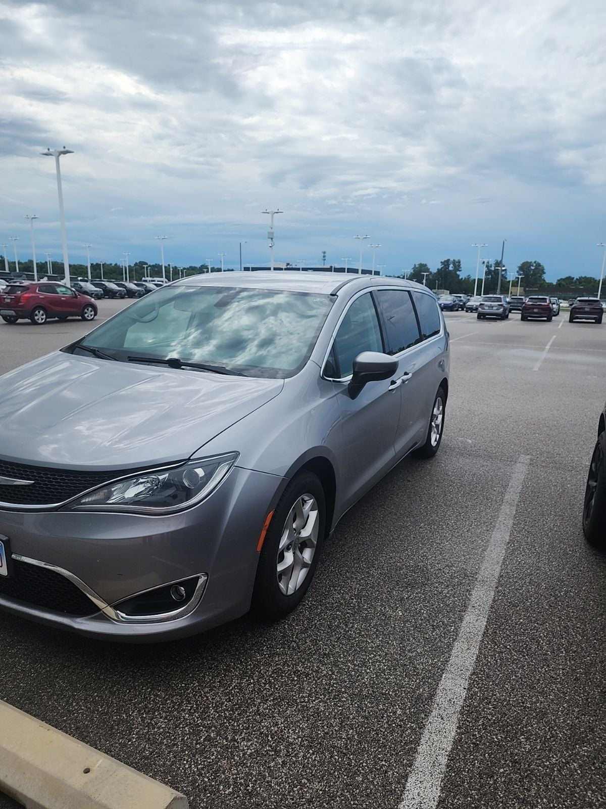 2017 Chrysler Pacifica Touring Plus