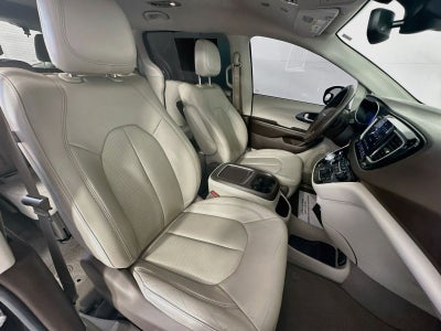 2020 Chrysler Pacifica Touring L Plus