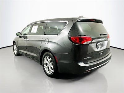 2018 Chrysler Pacifica Touring Plus