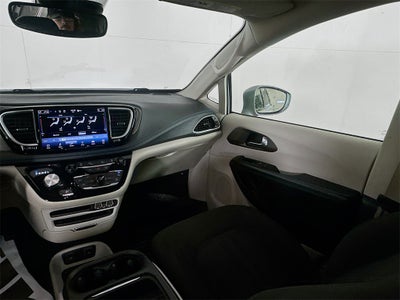 2021 Chrysler Pacifica Touring