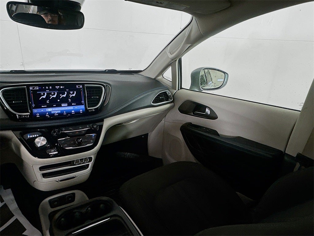 2021 Chrysler Pacifica Touring