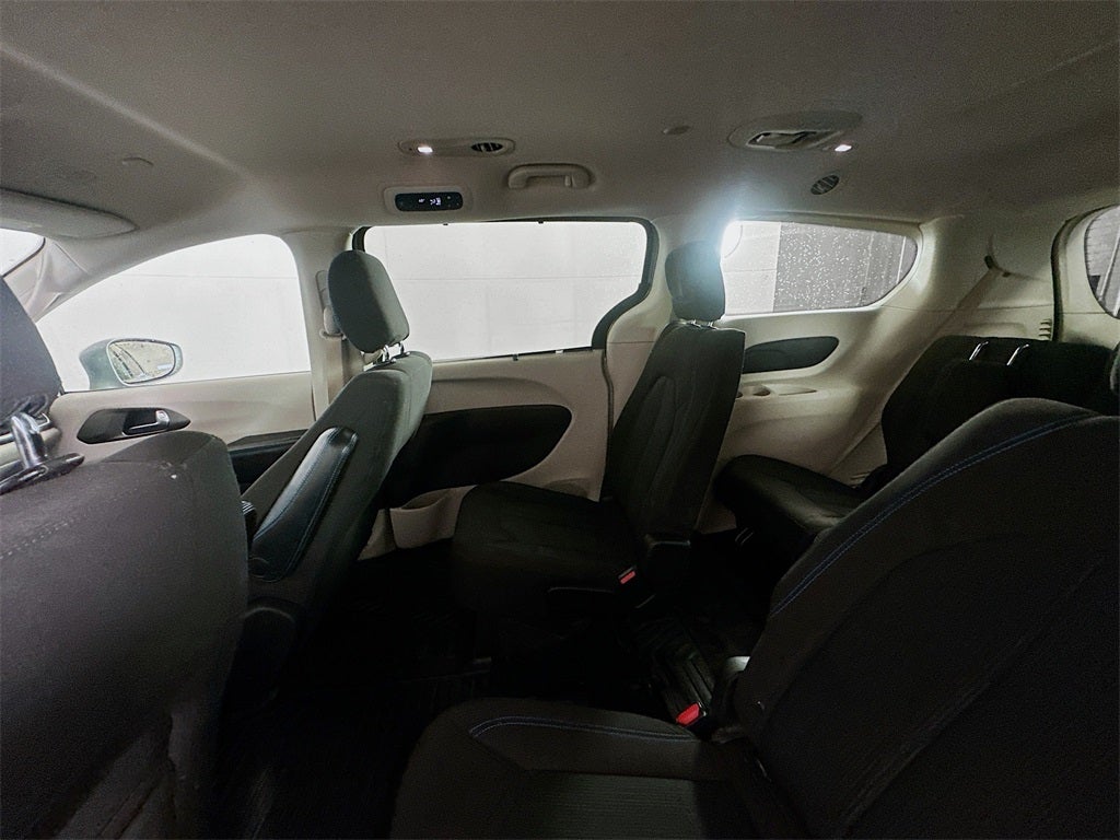 2021 Chrysler Pacifica Touring