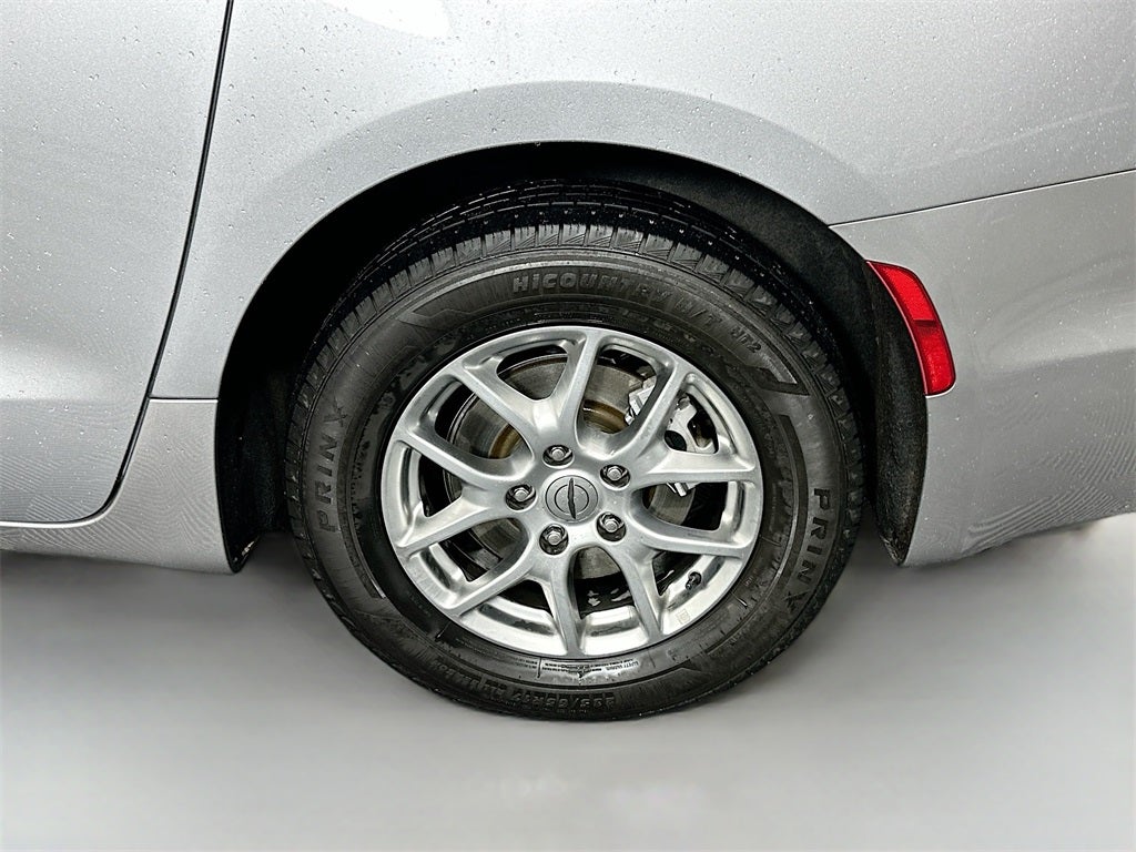 2021 Chrysler Pacifica Touring