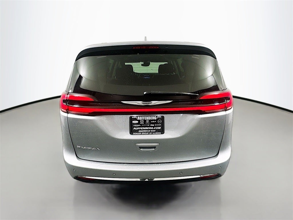 2021 Chrysler Pacifica Touring