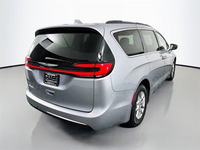 2021 Chrysler Pacifica Touring