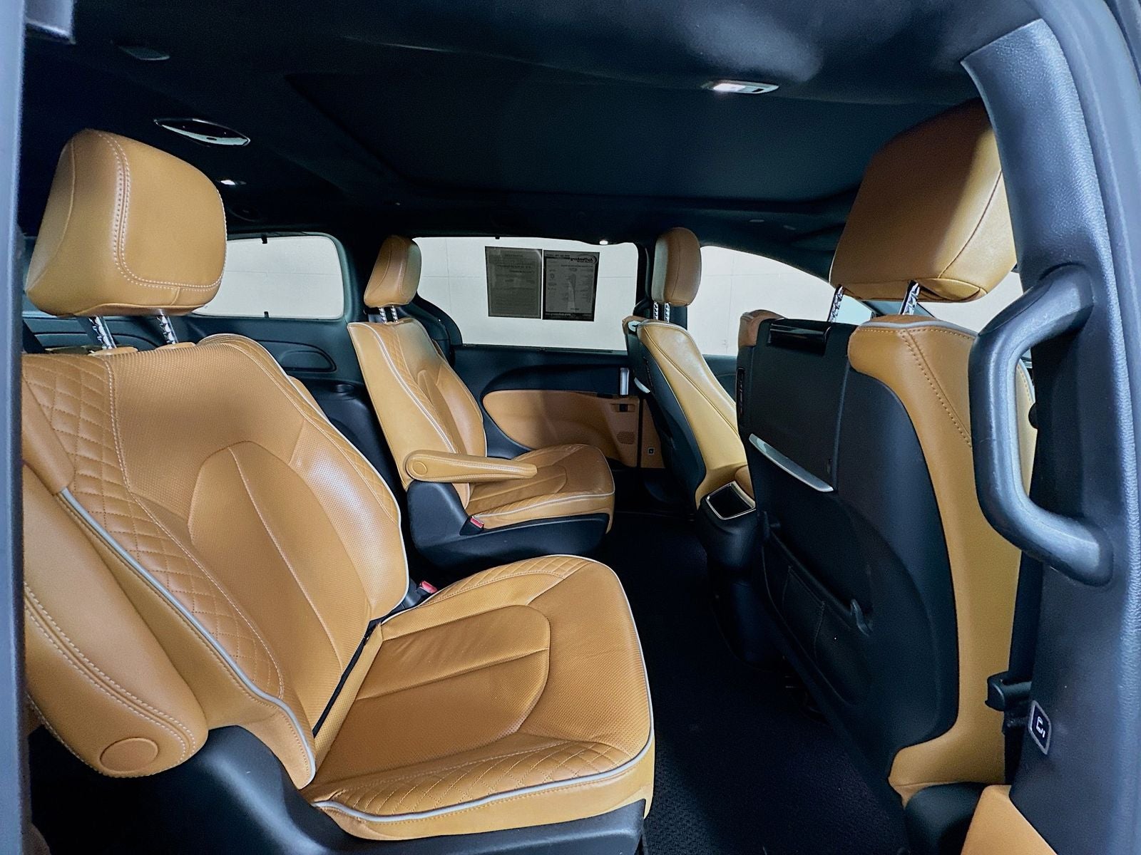 2022 Chrysler Pacifica Hybrid Pinnacle