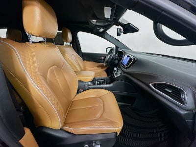 2022 Chrysler Pacifica Hybrid Pinnacle