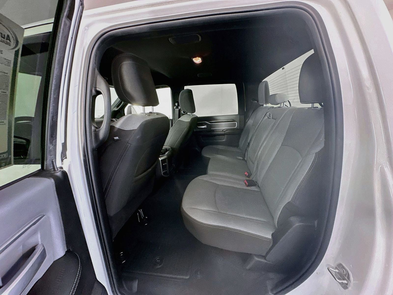 2023 RAM 2500 Big Horn Crew Cab 4x4 6'4' Box