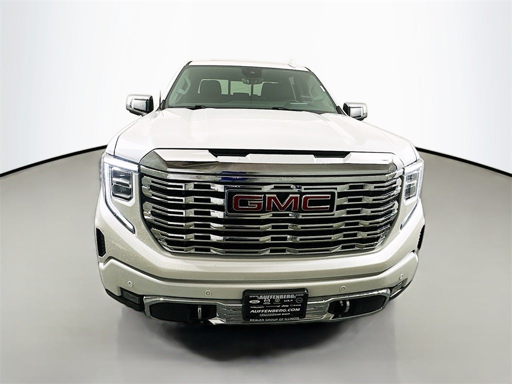 2023 GMC Sierra 1500 4WD Crew Cab Short Box Denali
