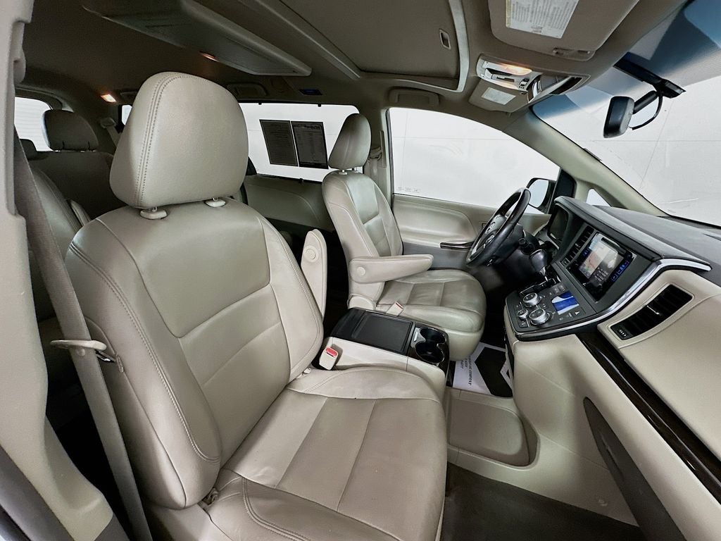 2015 Toyota Sienna XLE Premium 7 Passenger
