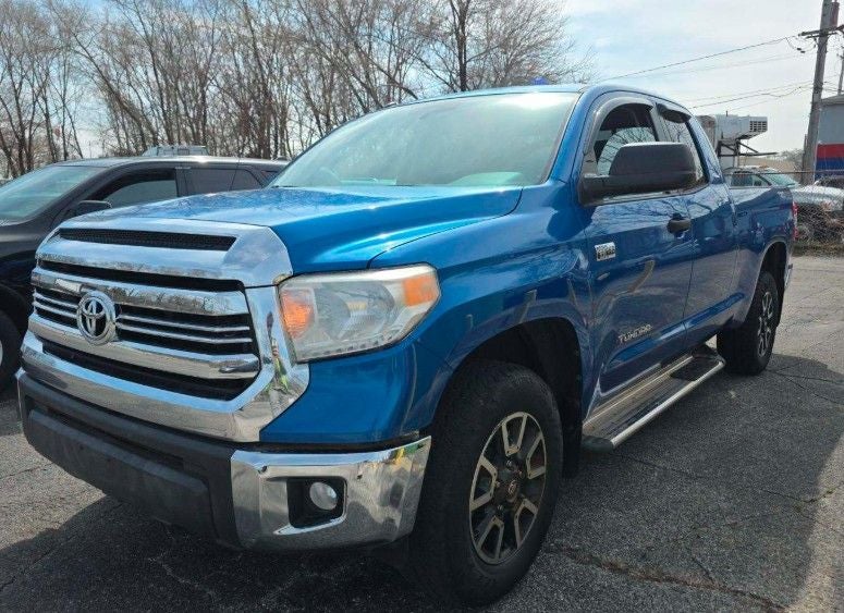 2016 Toyota Tundra SR5 5.7L V8