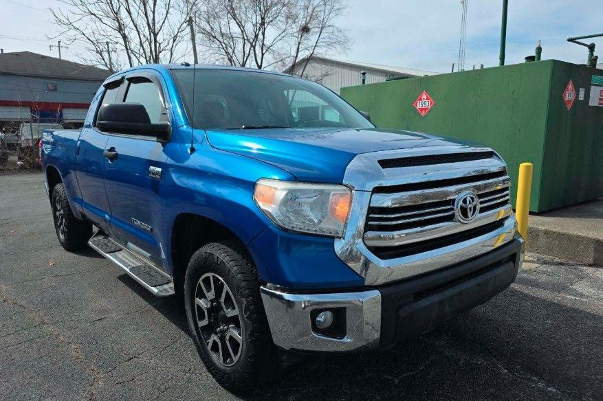 2016 Toyota Tundra SR5 5.7L V8