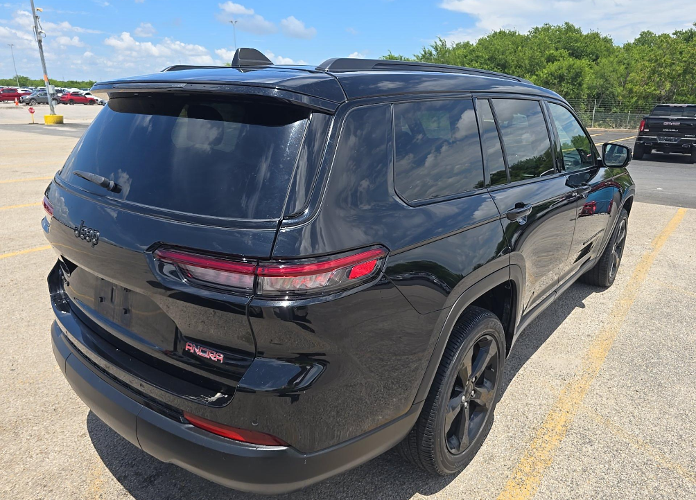 2023 Jeep Grand Cherokee L Altitude