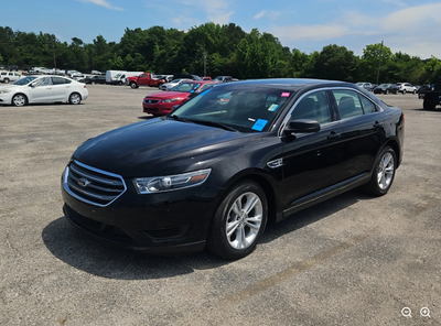 2018 Ford Taurus SE