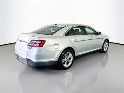 2016 Ford Taurus SEL