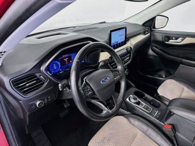 2021 Ford Escape Titanium