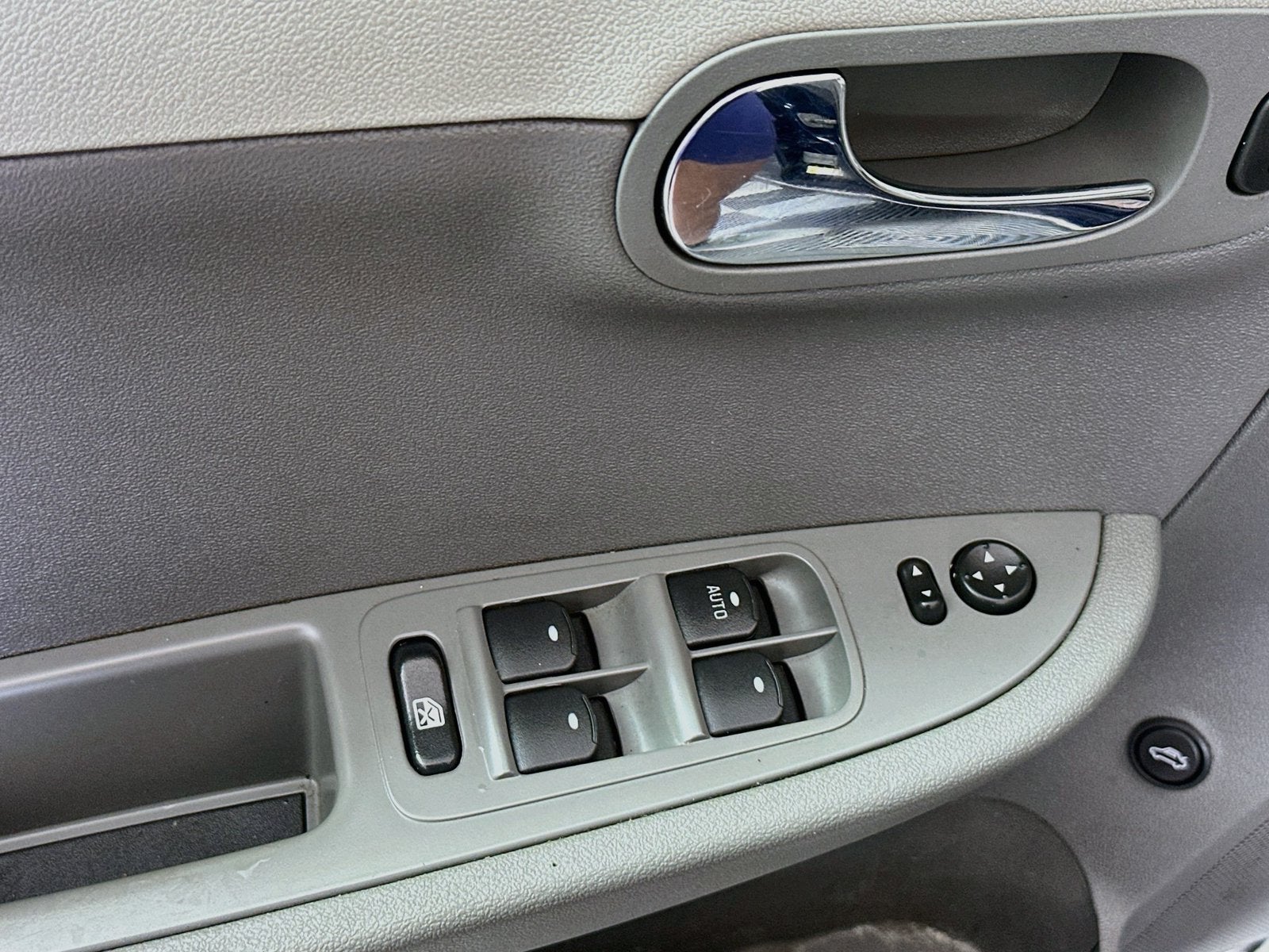 2011 Chevrolet Malibu LT 2LT